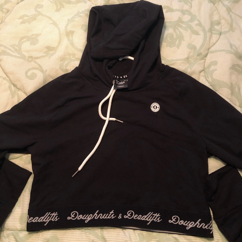 Cropped hoodie
